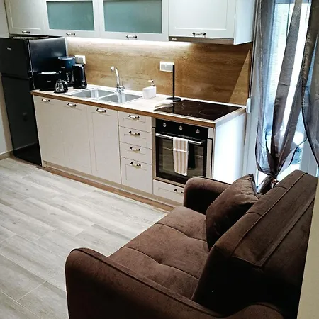 Majestik No 2 Apartment *